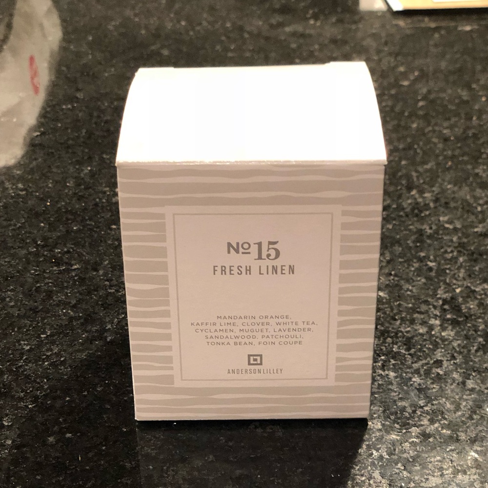 Anderson Lilley Candle in Fresh Linen - FabFitFun